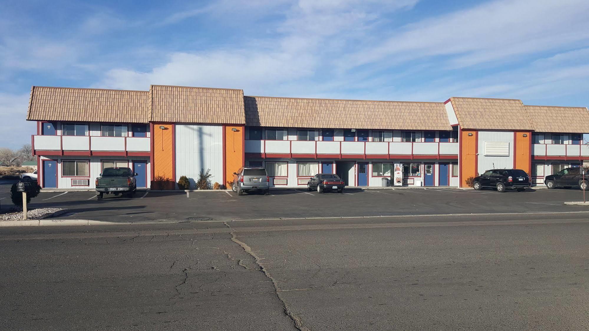 Budget Inn Fallon Exterior photo